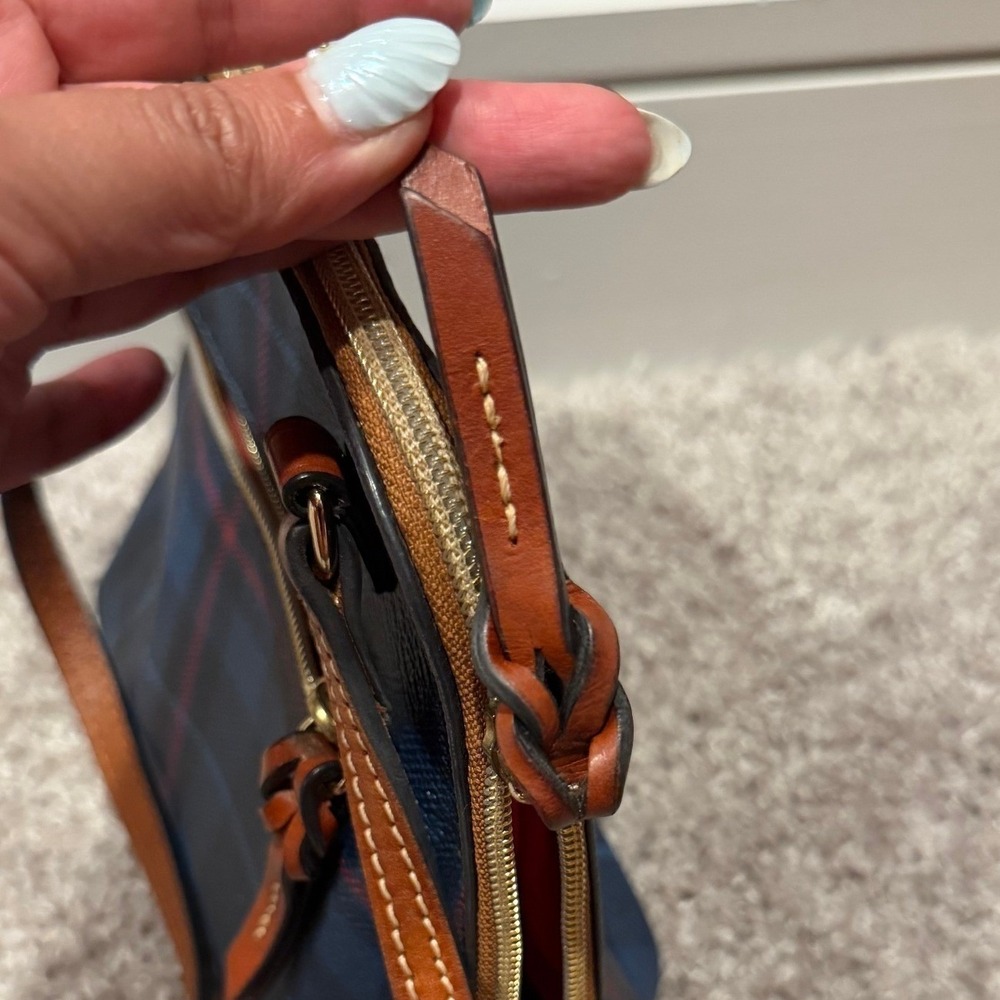 Dooney & Bourke Navy Blue Red‎ Plaid Coated Canvas Crossbody Bag Leather Trim - Picture 10 of 16